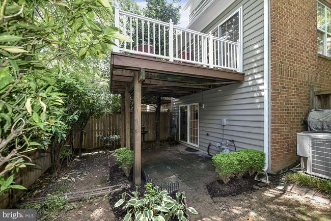 11431 Heritage Commons Way, Townhouse with 2 bedrooms, 3 bathrooms and null parking in RESTON VA | Image 28