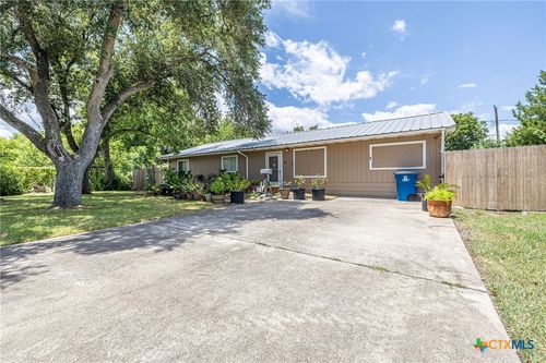 313 Dan Ave Avenue, Port Lavaca, TX, 77979 | Card Image