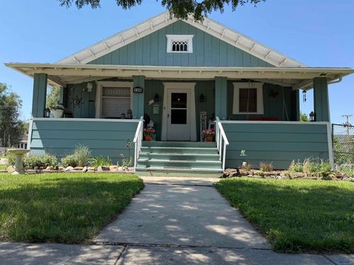 146 S 16th St, hot springs, SD, 57747-2146 | Card Image