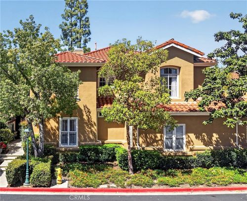 2531 Aquasanta, Tustin, CA, 92782-1131 | Card Image