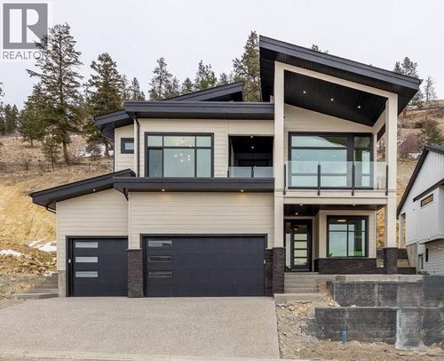 1165 Lone Pine Dr, Kelowna, BC, V1P0A5 | Card Image