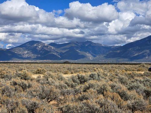 1 Gravel Pit Road, El Prado, NM, 87529-0000 | Card Image