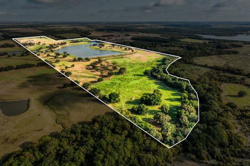 3096 Happy Swaner Ln, Axtell, TX, 76624-2123 | Card Image