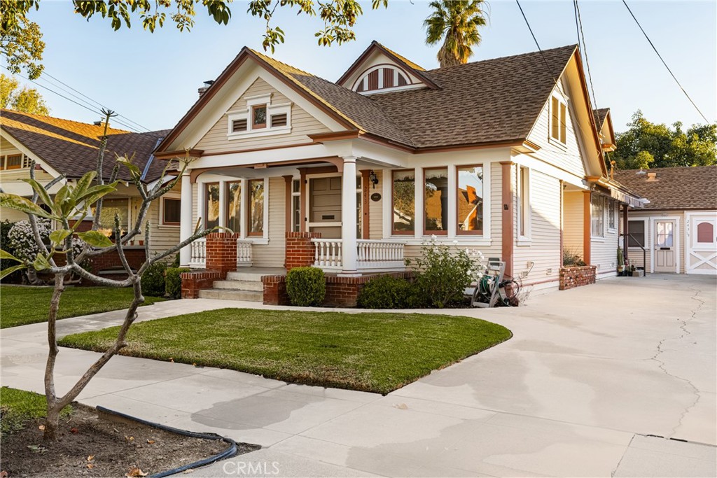 Residential Lease in Orange 2