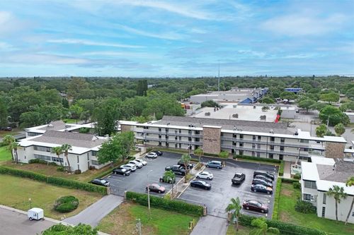 220-6100 12th St S, SAINT PETERSBURG, FL, 33705-5660 | Card Image