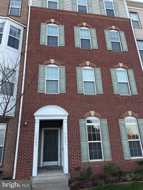 43861 Centergate Dr, Ashburn, VA, 20148-2414 | Card Image