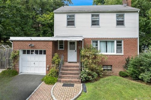 25 Fenwick Rd, Hastings On Hudson, NY, 10706-3508 | Card Image