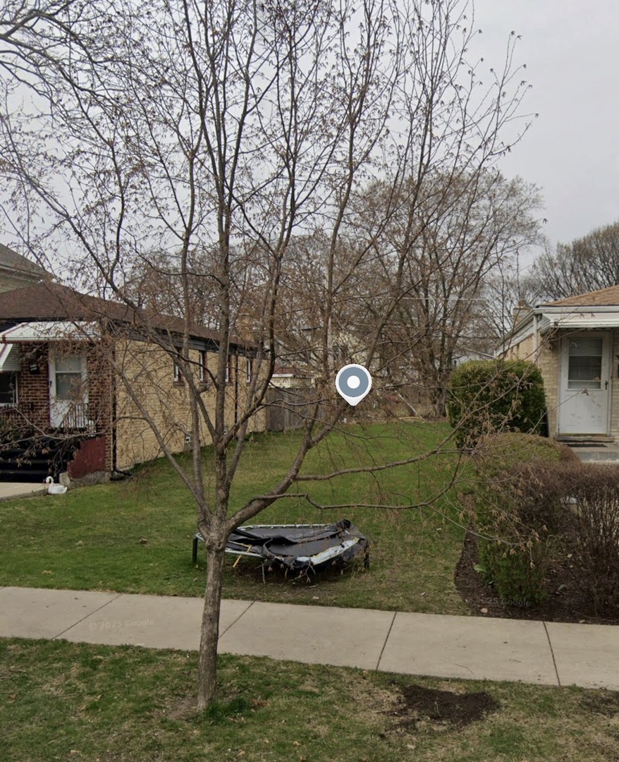 Land in Evanston 2