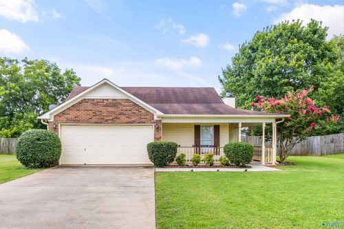 242 Stone Hill Dr, Huntsville, AL, 35811-9743 | Card Image