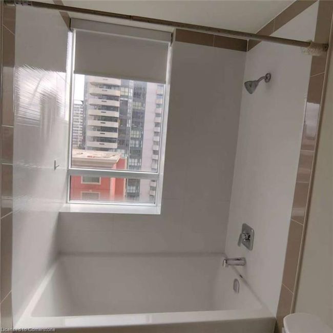 701 - 150 Main St W, House attached with 1 bedrooms, 1 bathrooms and 1 parking in Hamilton ON | Image 5