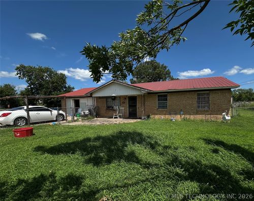 2002 N 15th Street, McAlester, OK, 74501 | Card Image
