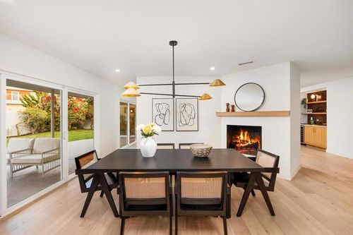 4252 Don Jose Dr, LOS ANGELES, CA, 90008-2846 | Card Image