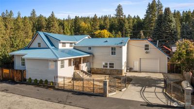 561 3rd Street, House other with 7 bedrooms, 3 bathrooms and 3 parking in Ronald WA | Image 1