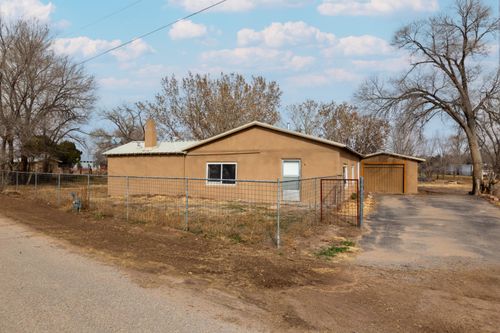 39 Orchard Rd, Belen, NM, 87002-7303 | Card Image