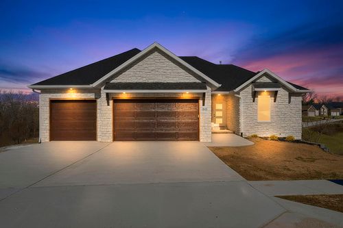 845 S Black Sands, Nixa, MO, 65714-7670 | Card Image