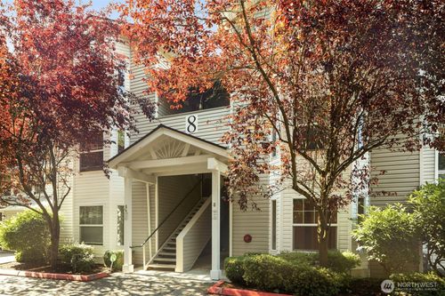 8-104-2001 120th Place Ne, Everett, WA, 98208 | Card Image