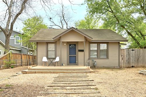 5313 Martin Ave, Austin, TX, 78751-2135 | Card Image