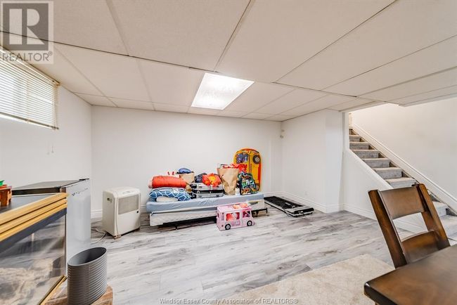 1418 Pillette Rd, House other with 3 bedrooms, 2 bathrooms and null parking in Windsor ON | Image 35