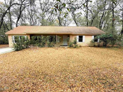 51 Hussey Ct, Pawleys Island, SC, 29585-7216 | Card Image