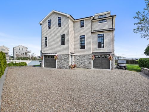118 Old Sea Ln, Old Saybrook, CT, 06475-1954 | Card Image
