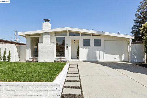 1117 Poinciana Dr, Sunnyvale, CA, 94086 | Card Image