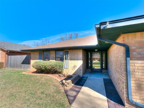 6411 Nw 30th Ter, Bethany, OK, 73008-4151 | Card Image