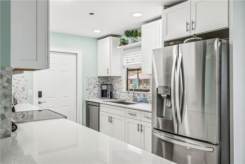 3116 3rd St, Vero Beach, FL, 32968-2018 | Card Image