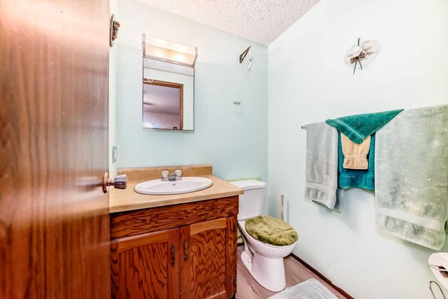172 Big Hill Cir Se, House other with 3 bedrooms, 3 bathrooms and 2 parking in Airdrie AB | Image 16