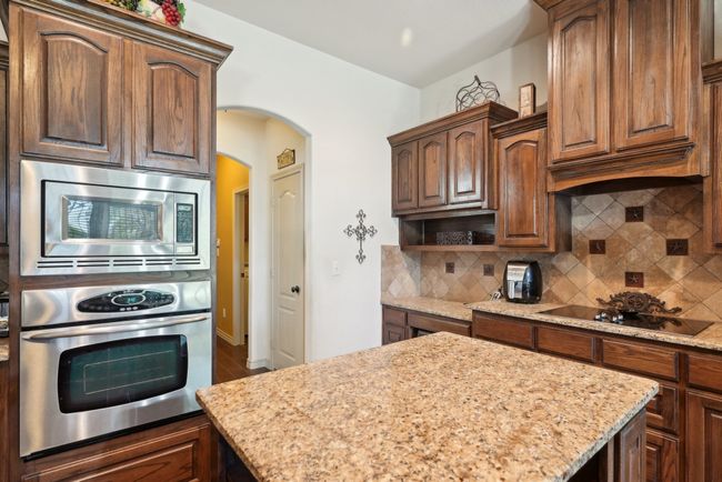 532 Hubbard Cir, House other with 3 bedrooms, 2 bathrooms and null parking in Nevada TX | Image 11