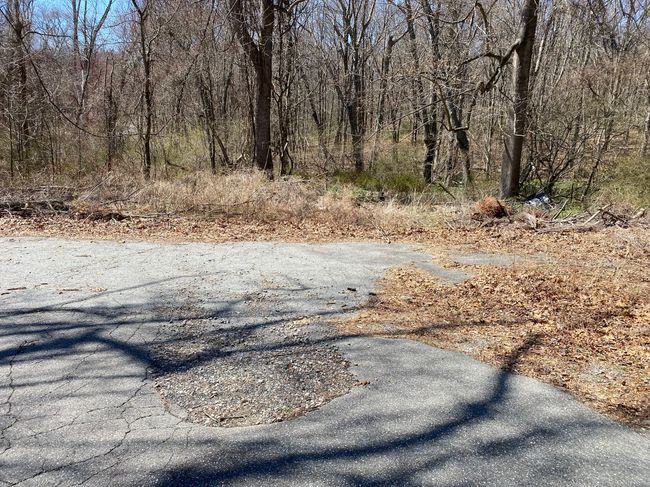 828 Vauxhall Street Ext, House other with 0 bedrooms, 1 bathrooms and 5 parking in Waterford CT | Image 11