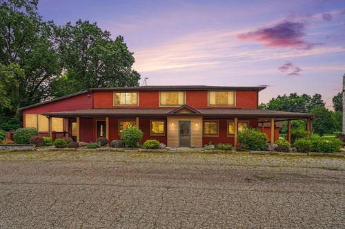 25020 May St, Edwardsburg, MI, 49112-8433 | Card Image