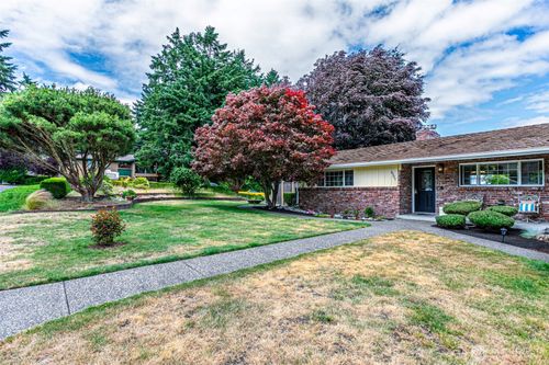 6301 Agnes Rd Ne, Tacoma, WA, 98422-1313 | Card Image