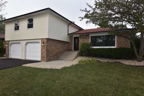 22119 Hillside Dr, Richton Park, IL, 60471-1039 | Card Image