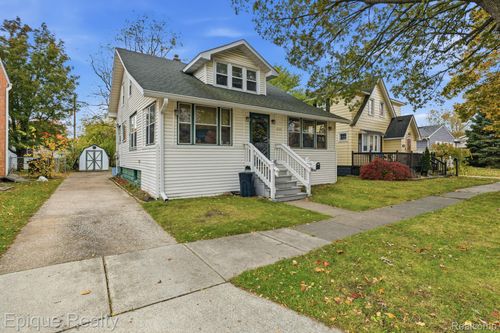 1424 19th St, Port Huron, MI, 48060-5504 | Card Image