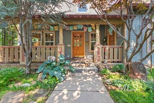 1617 N 5th St, Boise, ID, 83702-3706 | Card Image