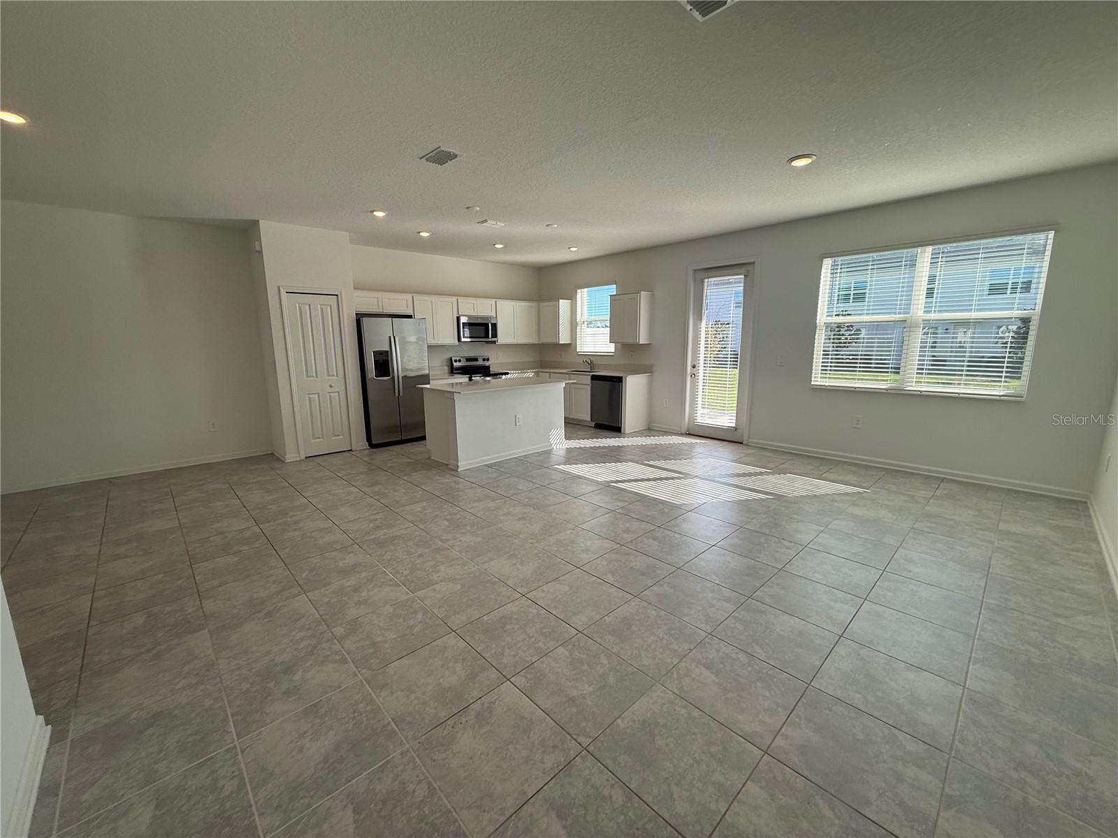Residential Lease in DAVENPORT 3