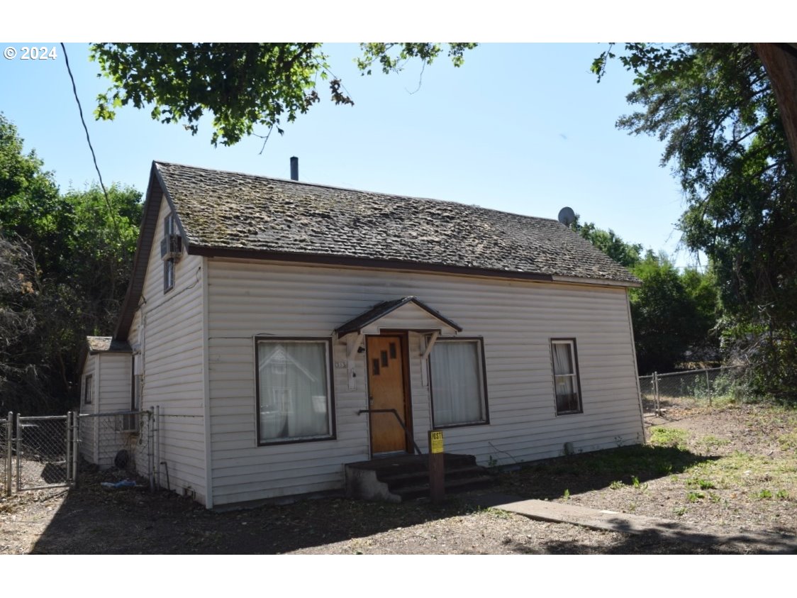Broad St, Weston, OR 97886
