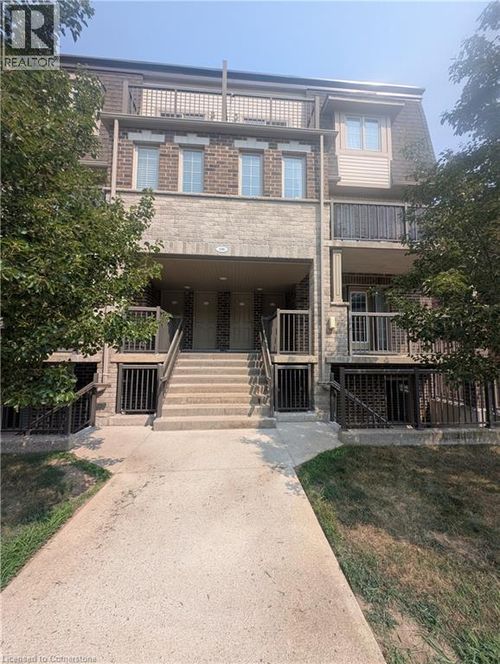 e-240 Rachel Street, Kitchener, ON, N2R1T5 | Card Image