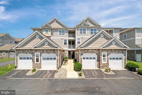 4202e-4202 Summer Brook Way, MILFORD, DE, 19963-4447 | Card Image