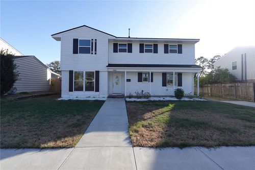 6904 Wilty St, Metairie, LA, 70003-3045 | Card Image
