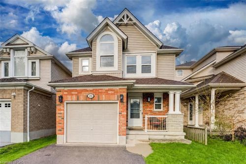 23 Northcliffe Cres, Cambridge, ON, N3C4M6 | Card Image
