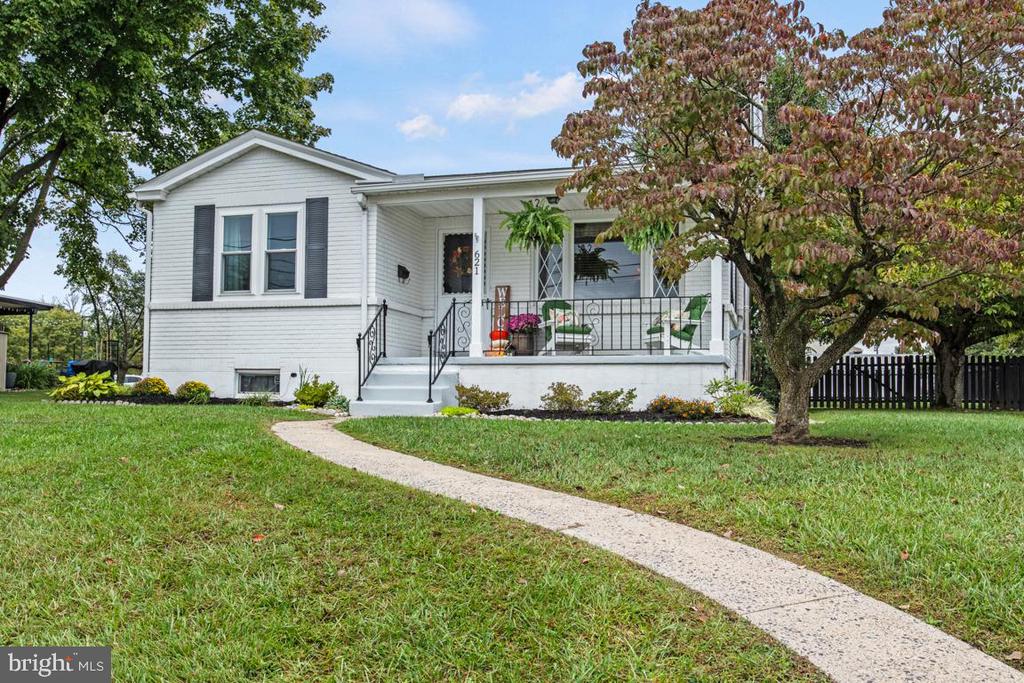 Center St, Pottstown, PA 19464
