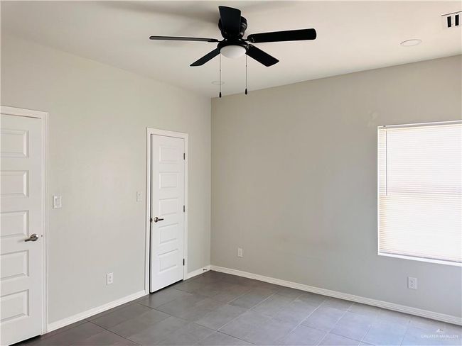 APT-1 - 3401 Frio Ave, Condo with 2 bedrooms, 2 bathrooms and 2 parking in McAllen TX | Image 6