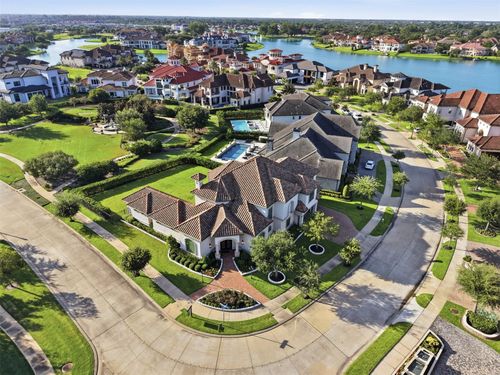 7 Haven Shore Ln, Sugar Land, TX, 77479-3748 | Card Image