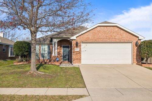 6237 Chalk Hollow Dr, Fort Worth, TX, 76179-7723 | Card Image