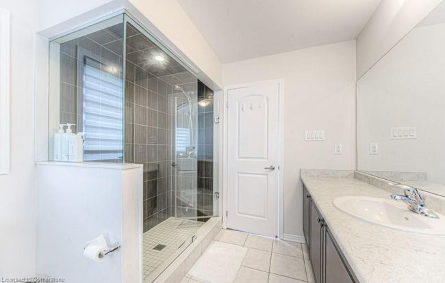 65 Tilbury St, House other with 4 bedrooms, 3 bathrooms and 4 parking in Breslau ON | Image 24