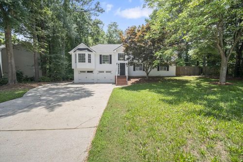 990 Trestle Dr, Austell, GA, 30106-1580 | Card Image