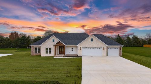 85 Emerald Ln, Greers Ferry, AR, 72067-9238 | Card Image