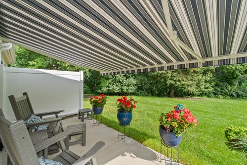 11203 Providence Ln, Eden Prairie, MN, 55344-4915 | Card Image