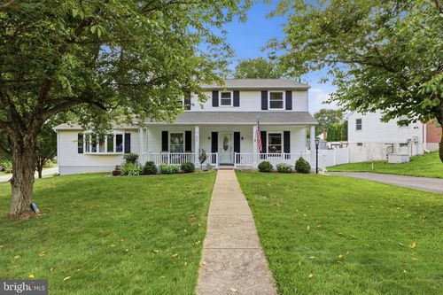 1 Minuteman Ct, NEW FREEDOM, PA, 17349-9418 | Card Image